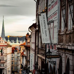 Golden Key Castle **** Praga